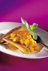 Banana Br&ucirc;l&eacute;e with Citrus Salsa